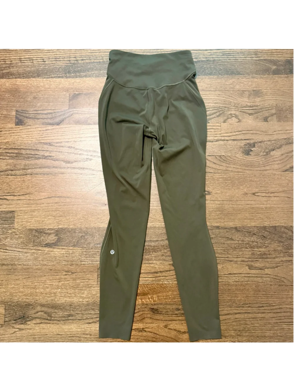 Lululemon Women’s Olive Green Full Length Leggings Sz 6